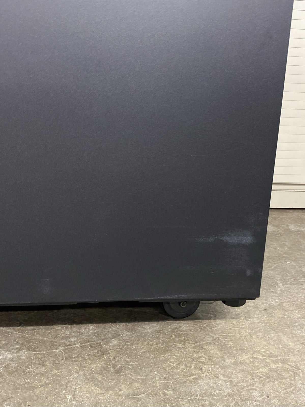 IBM 45D3122 36U Rack IT Network Server Cabinet