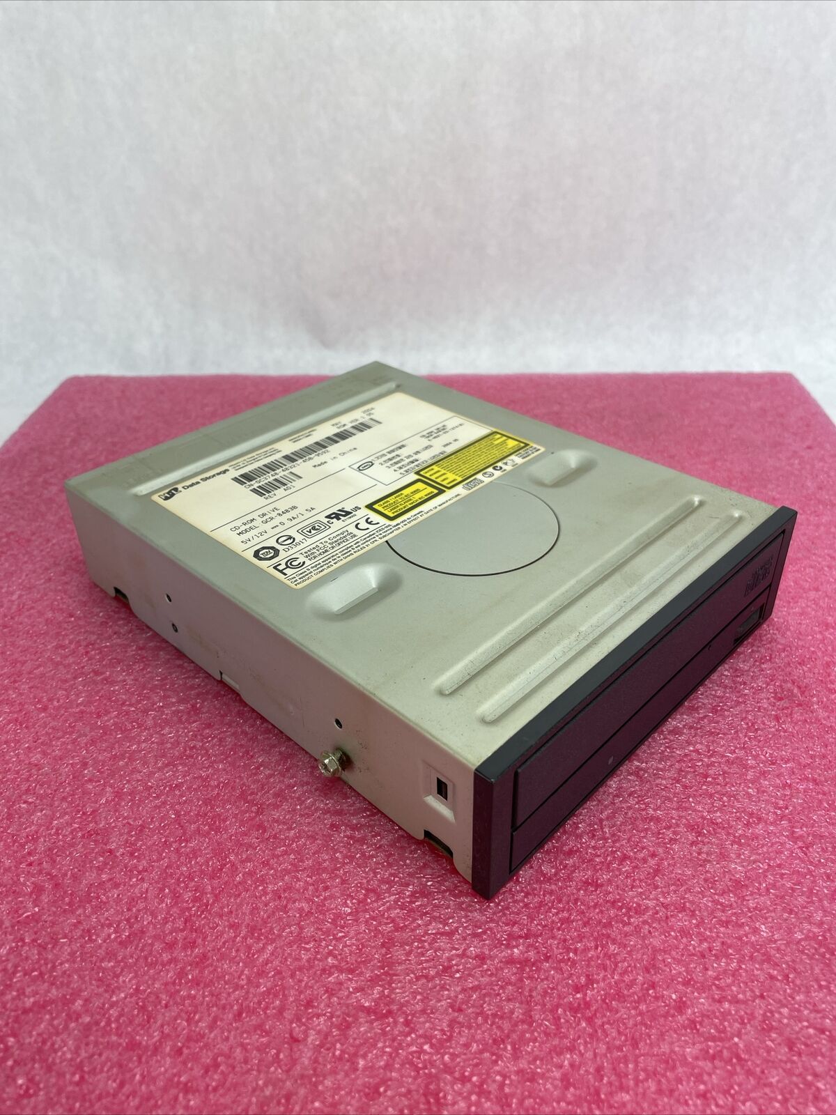 Hitachi-LG Data Storage GCR-8483B