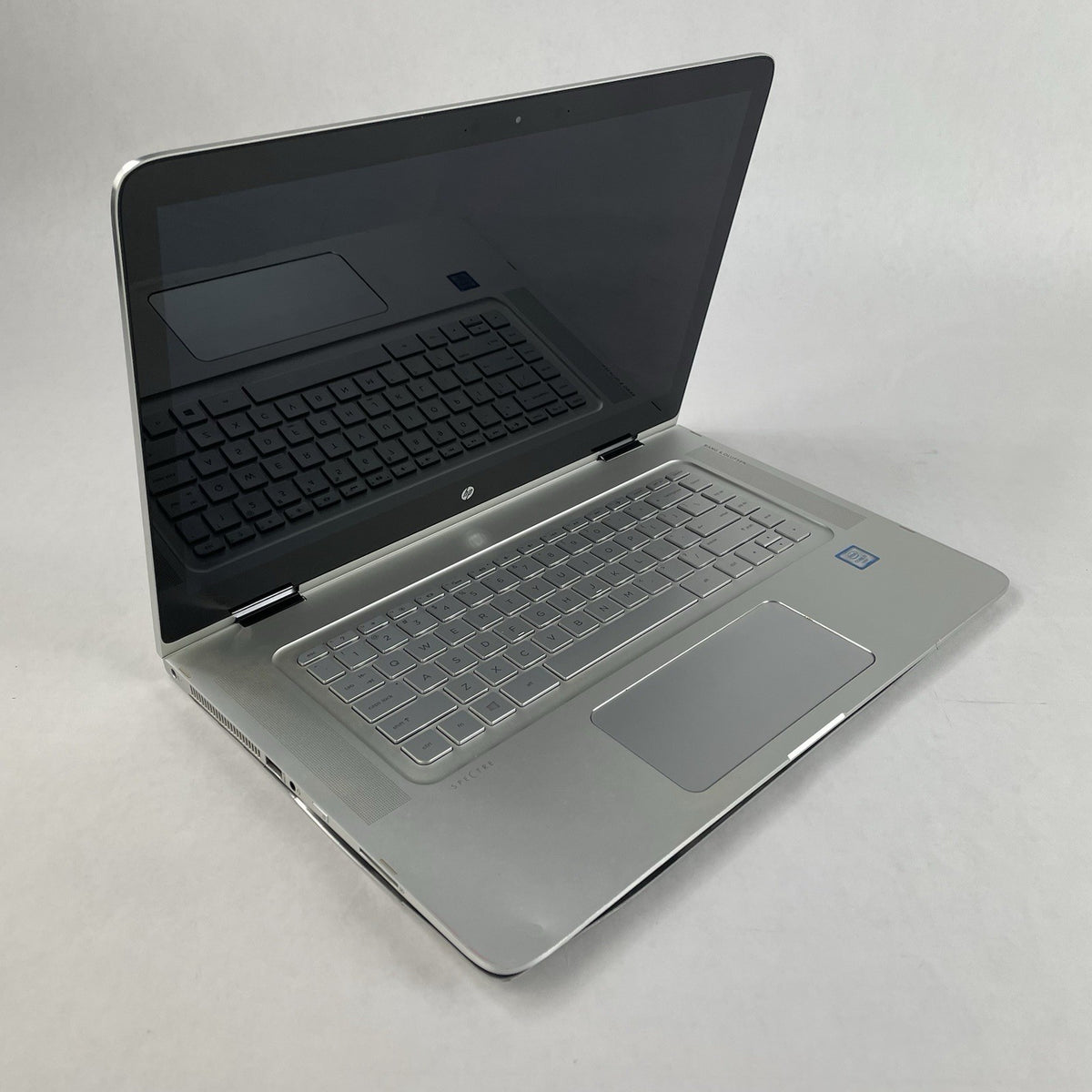 HP Spectra x360 15.6" i7-6500U 2.50 GHz 16 GB RAM No SSD/OS/AC0