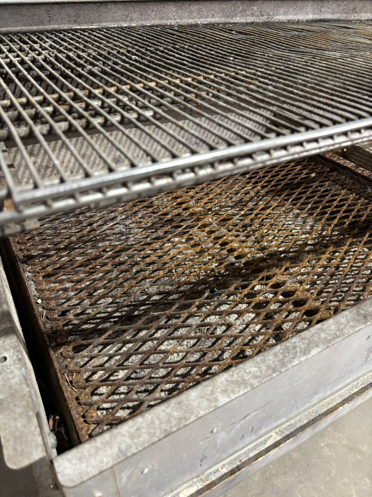 Magicater CG-60 MagiKitch'n Commercial Charcoal Grill Catering 60" x 23"