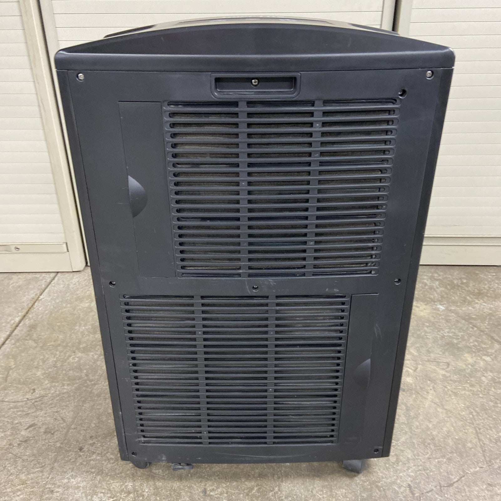 Tripp Lite SRCOOL12K Portable Air Conditioner 1400w - Parts or Repair