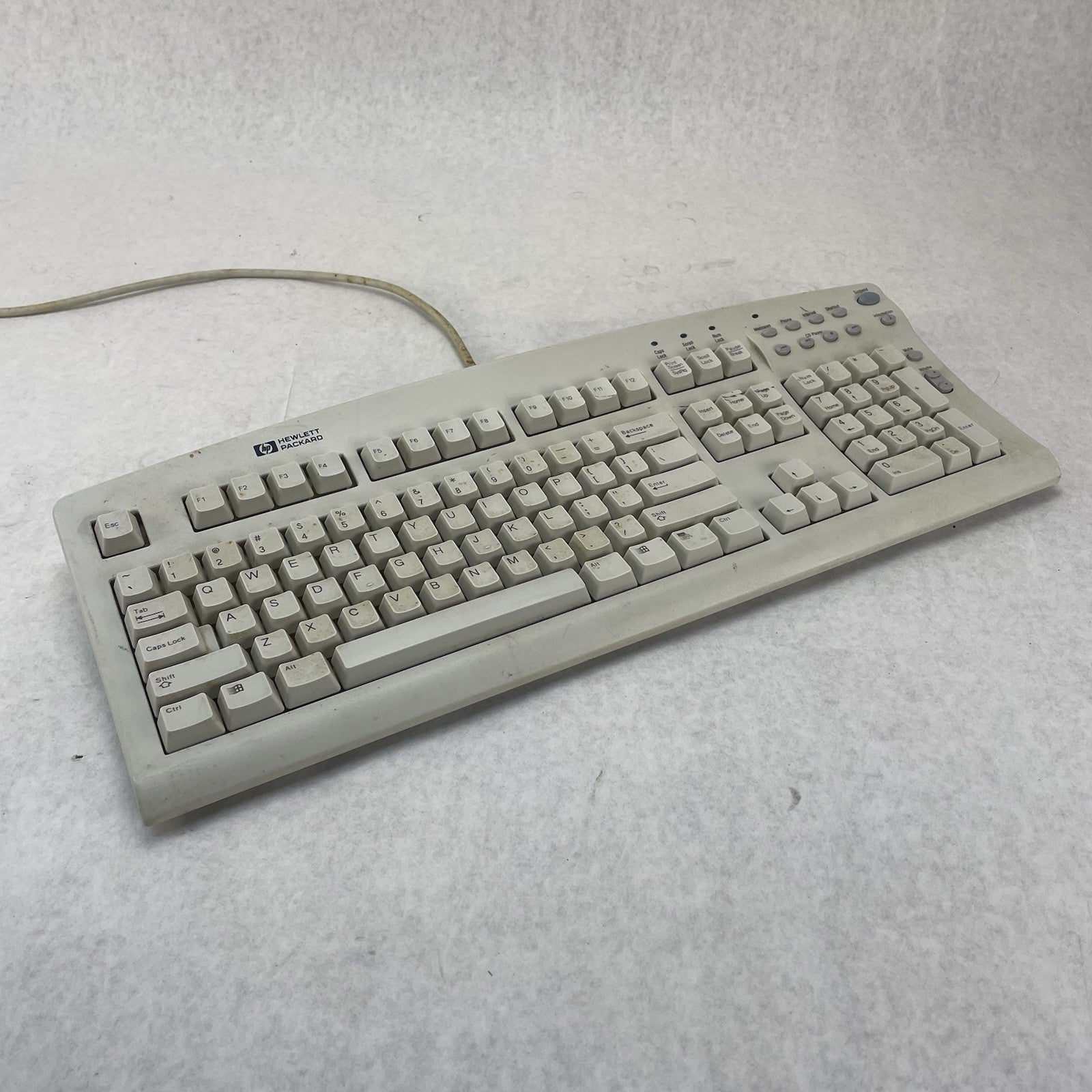Hewlett Packard SK-2501K / SK2501K PS/2-Wired Keyboard0