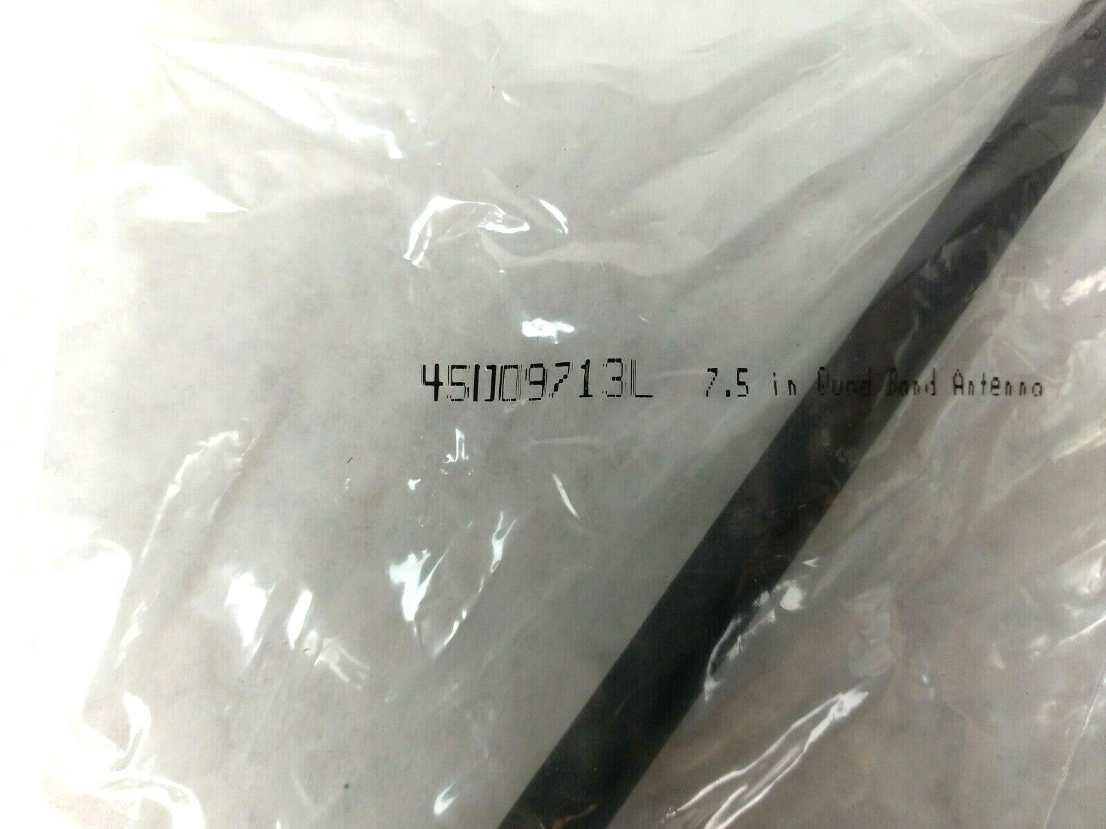 7.5 in Quad Band Antenna 45009713L Lot of (2)