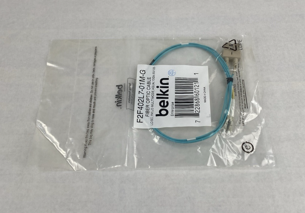 Belkin F2F402L7-01M-G  LC to SC 1M LO Multimode Aqua 10Gb Fiber Optic Cable
