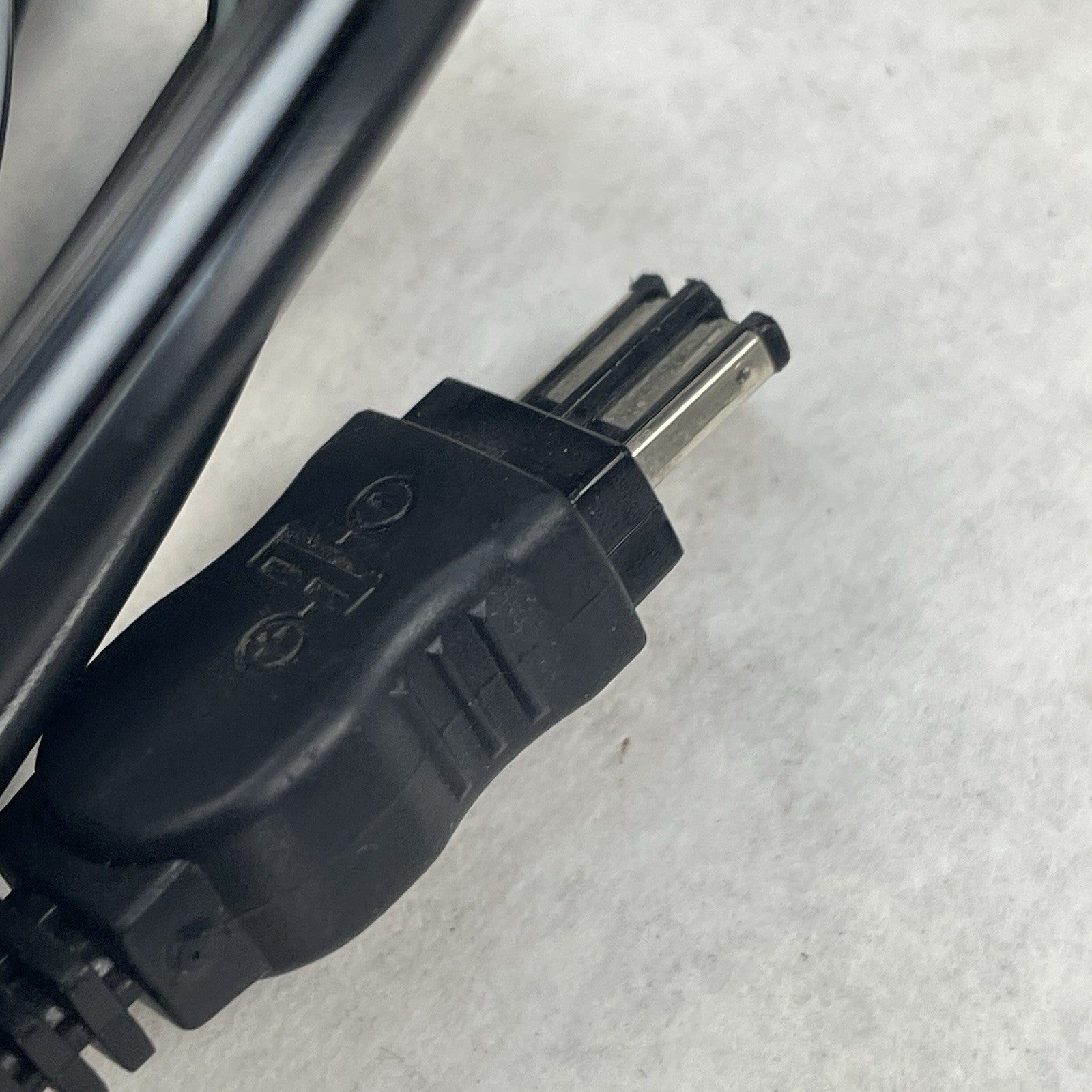 Sony AC-L10B OEM AC Adapter Lot of 32
