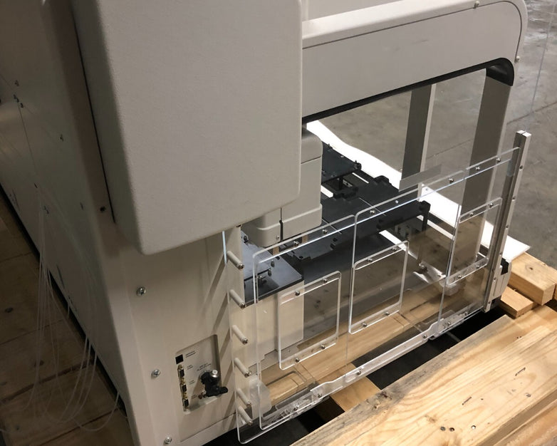 Beckman Coulter Biomek FXP Automated Lab Workstation w/ Tray, Tips, Hood