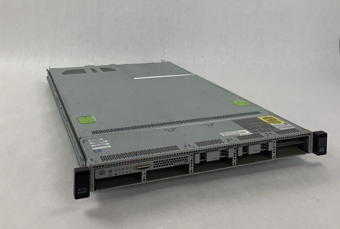 Cisco-UCS UCSC-C220-M3S Server Xeon E5-2609 2.4 GHz  16 GB RAM No HDD No OS