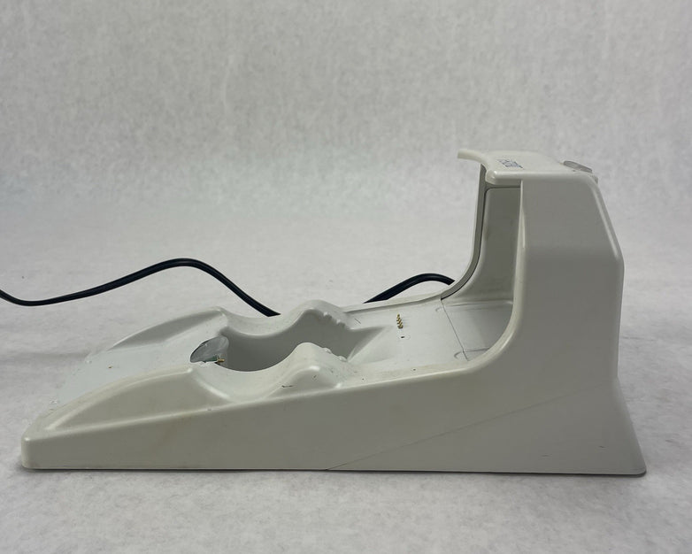 Abbott i-STAT 1 300 Handheld Analyzer With Base For Parts