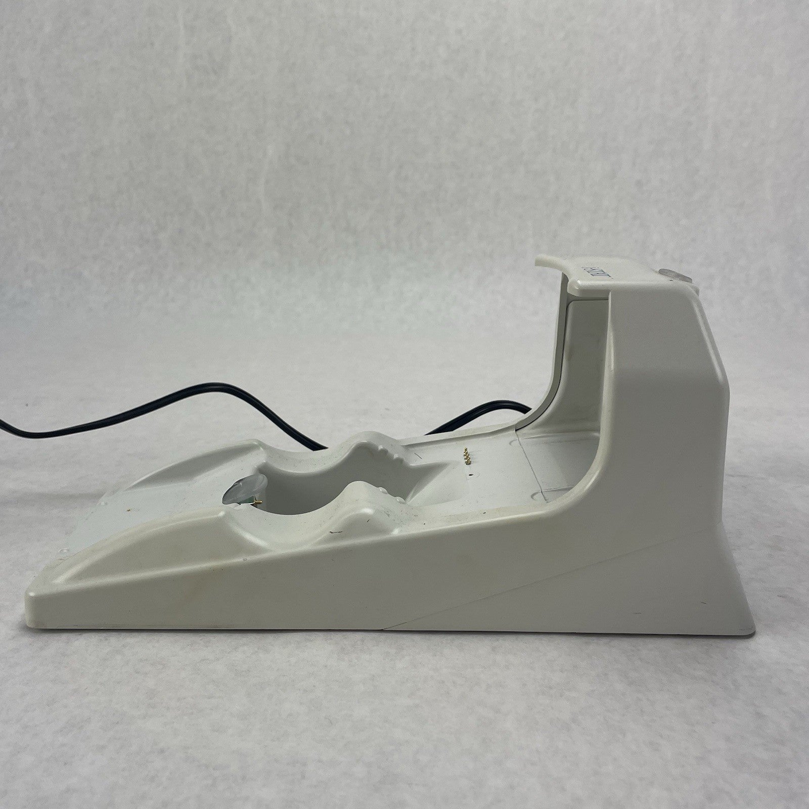 Abbott i-STAT 1 300 Handheld Analyzer With Base For Parts7