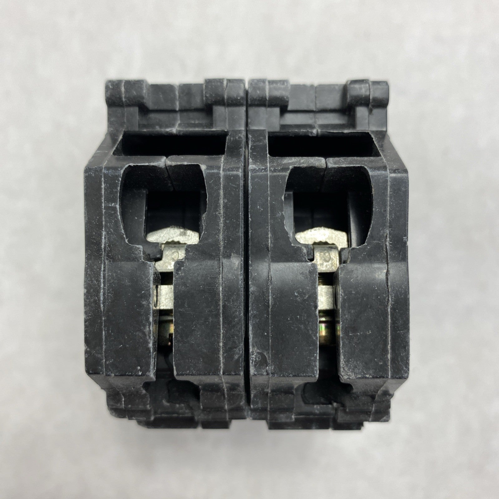 General Electric Model C THQL2130 30A 2 Pole Plug In Circuit Breaker Box Of 510