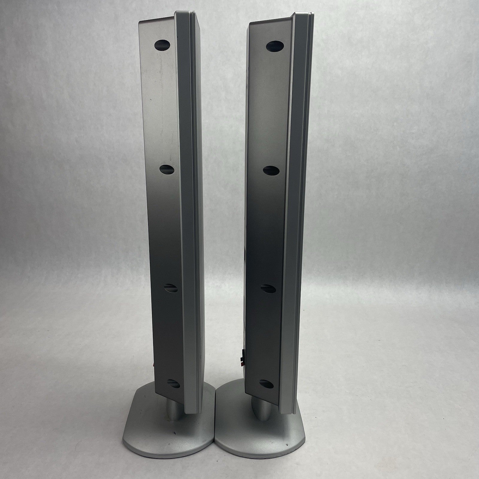 Dell W3000 Wired Bookshelf Speakers Tested4