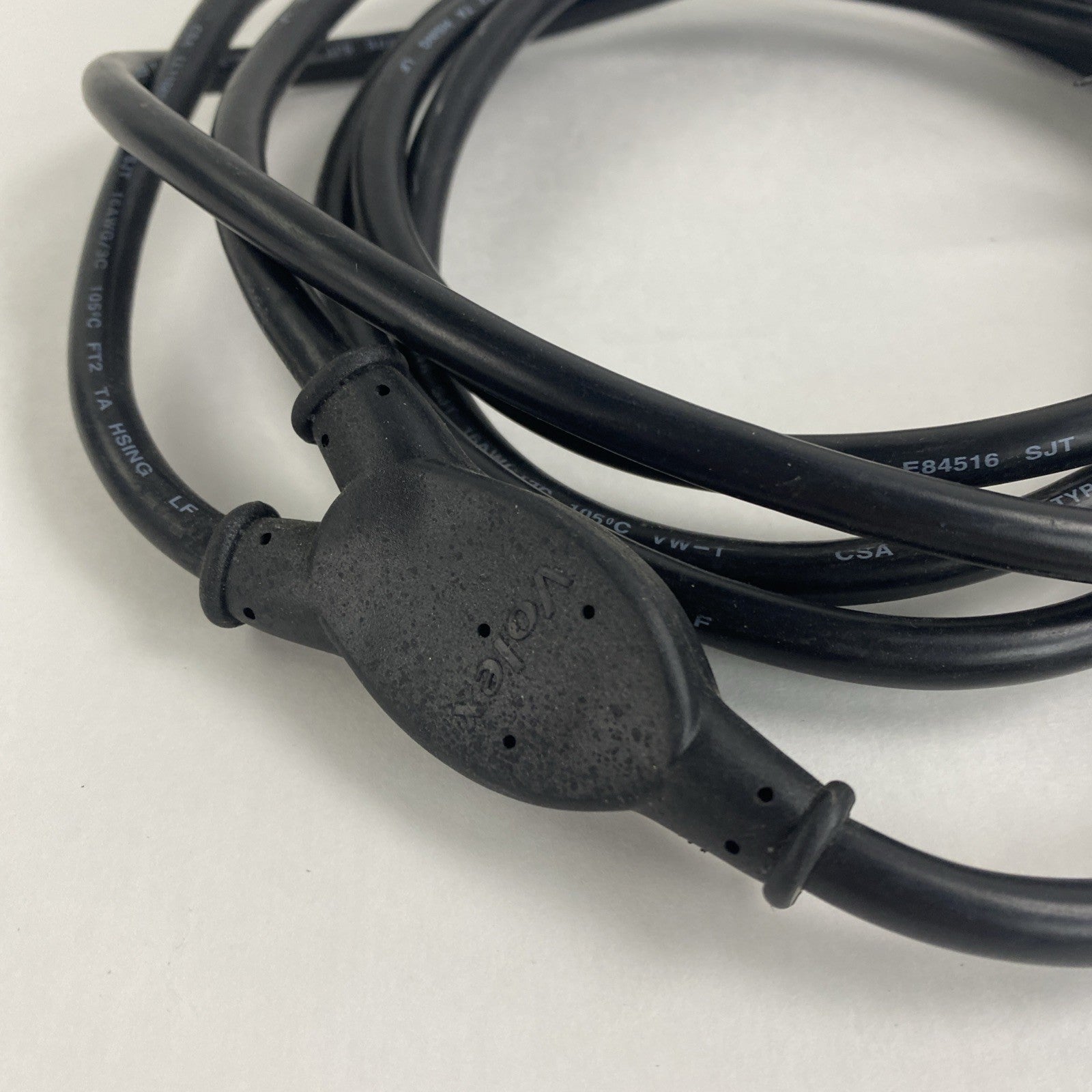 Volex E84516 Duo Cord Mix Lot w/ Volex LL2126 Power Cords Lot of 33