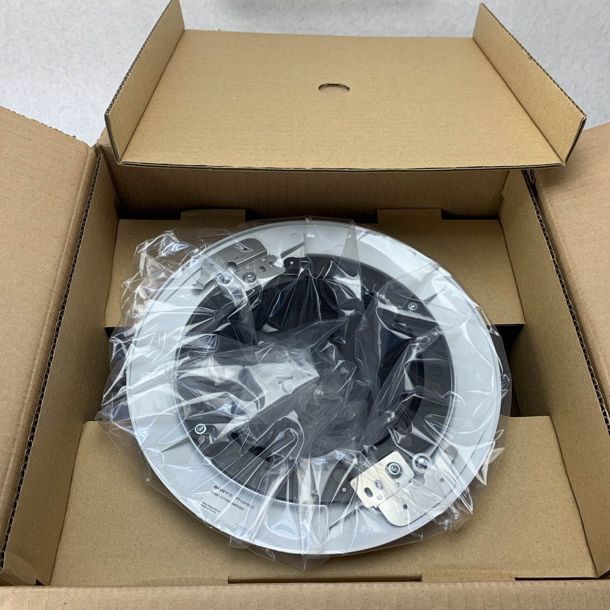 Sony YT- LD124S Indoor Network Dome Camera Cover Smoked - No Mount Kit2