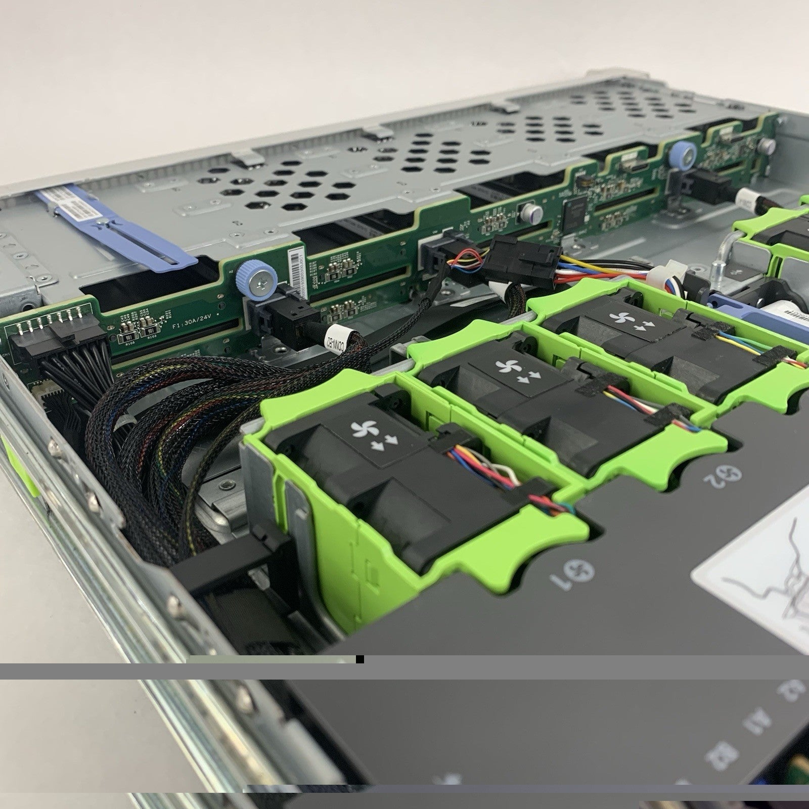 Cisco BE6000M UCSC-C220-M5SX Server 1x Silver 4114 2.2 GHz 32GB Ram No OS No HDD14