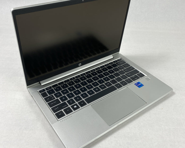 HP ProBook 630 G8 Intel Core i7-1165G7 2.80GHz 16GB RAM 13.3" No HDD No OS No AC