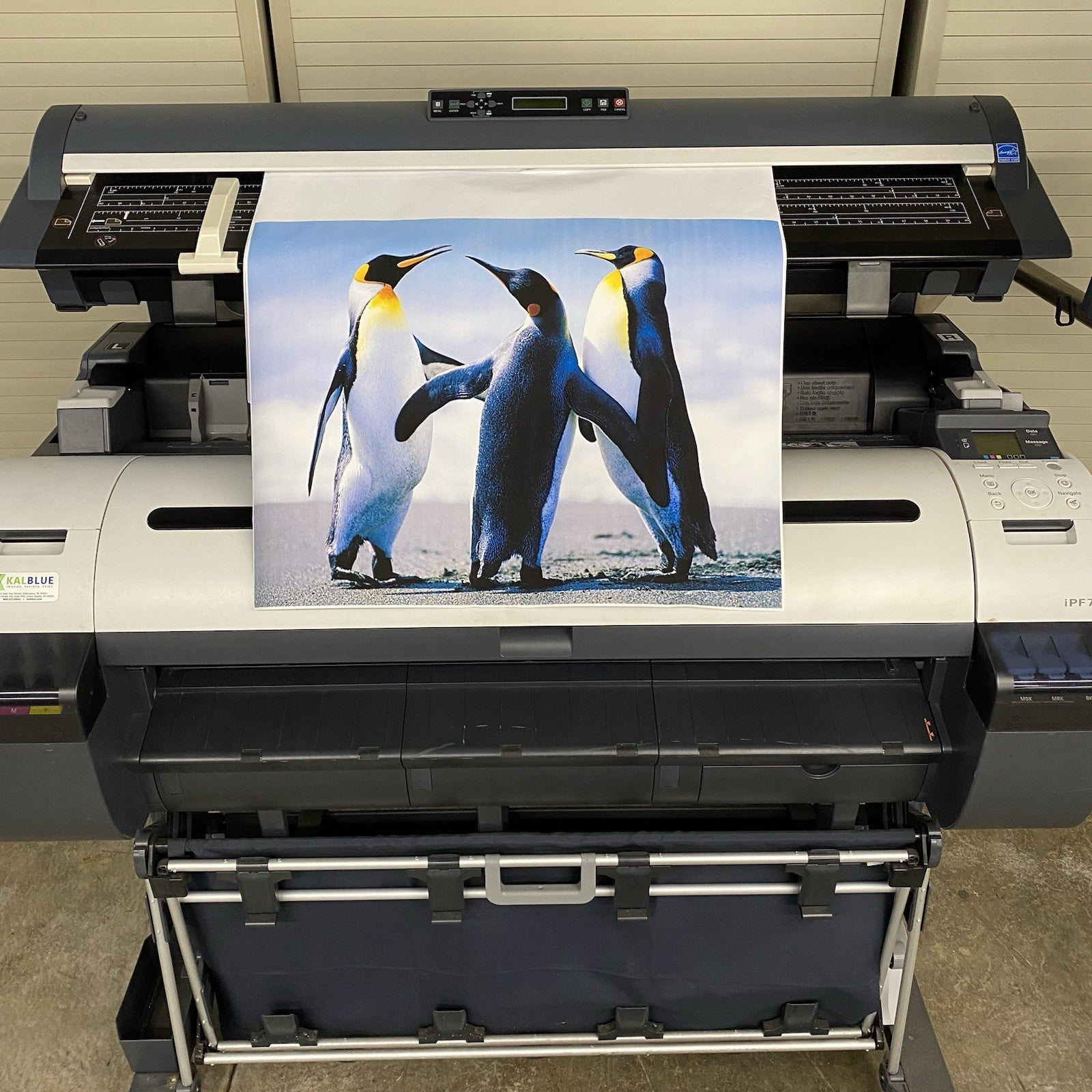 Canon IPF765 Printer Colortrac SmartLF Ci40 ViewSonic VS12666 LCD Touch Display22