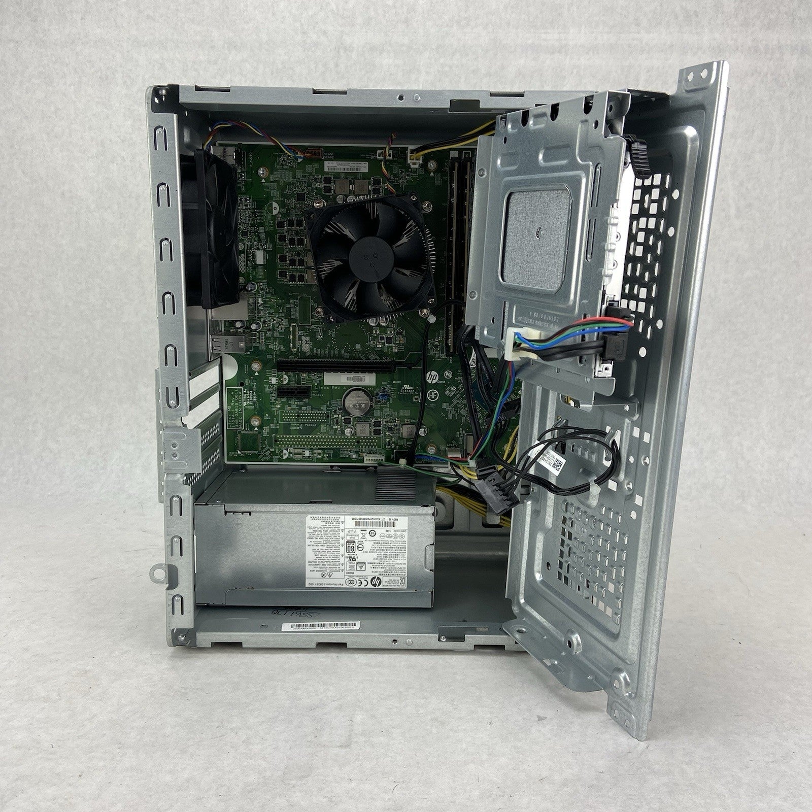 HP 290 G2 MT Intel Core i3-8100 3.6GHz 8GB RAM No HDD No OS8