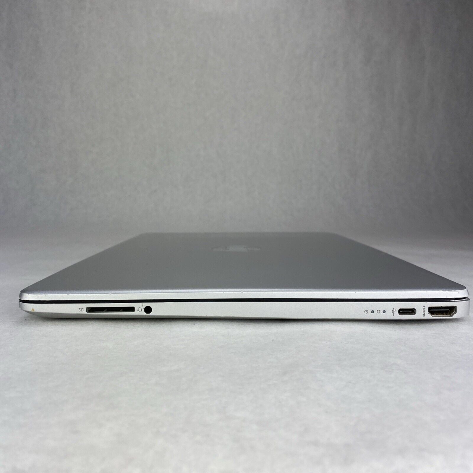 HP Laptop 15-dy2046nr 15.6" Intel Core i3-1115G4 3.0GHz 8GB RAM No AC HDD OS