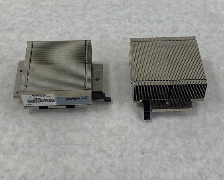 HP 381801-001 XEON 3.00GHZ 800 2MB Processor Kit with Heatsink (Lot of 2)