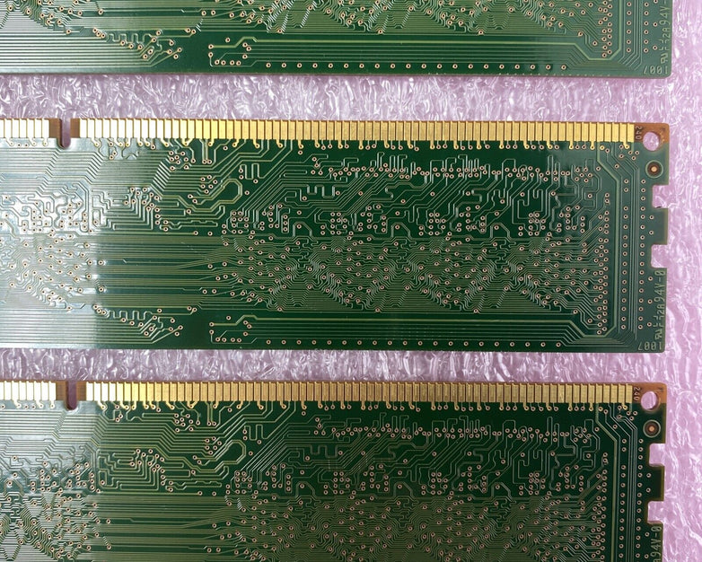 Lot( 4 ) 1GB Samsung M378B2873FHS-CF8 1Rx8 PC3-8500U Desktop RAM Memory