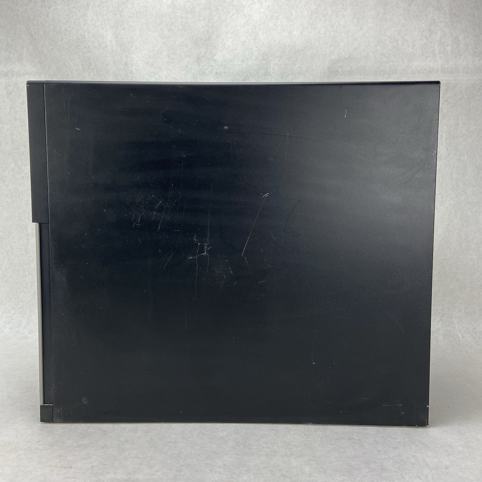 Dell Optiplex 990 MT Intel Core i5-2400 3.1GHz 4GB RAM No HDD No OS4