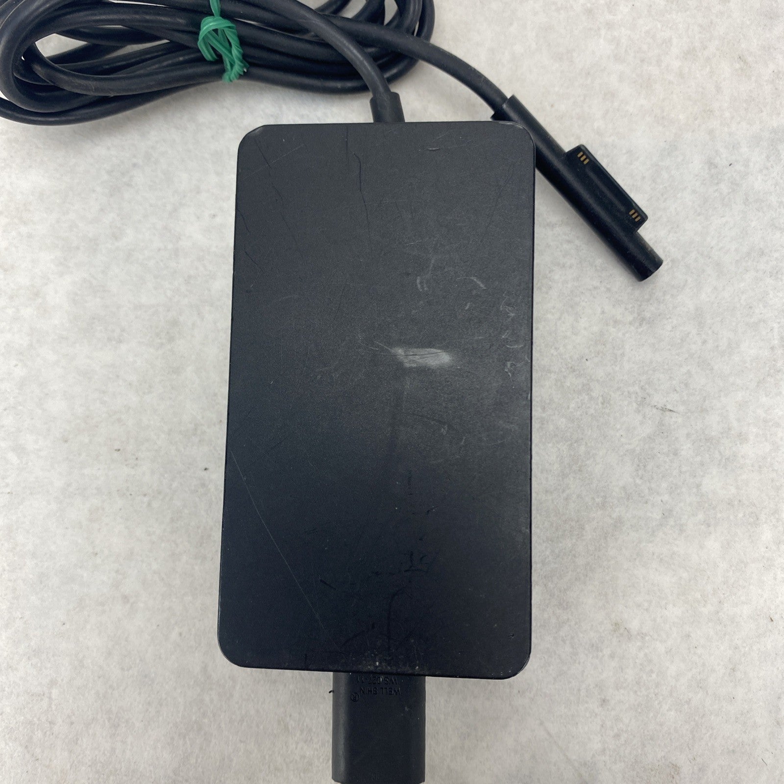 Microsoft 1706 240V 1.6A AC Adapter Lot of 52