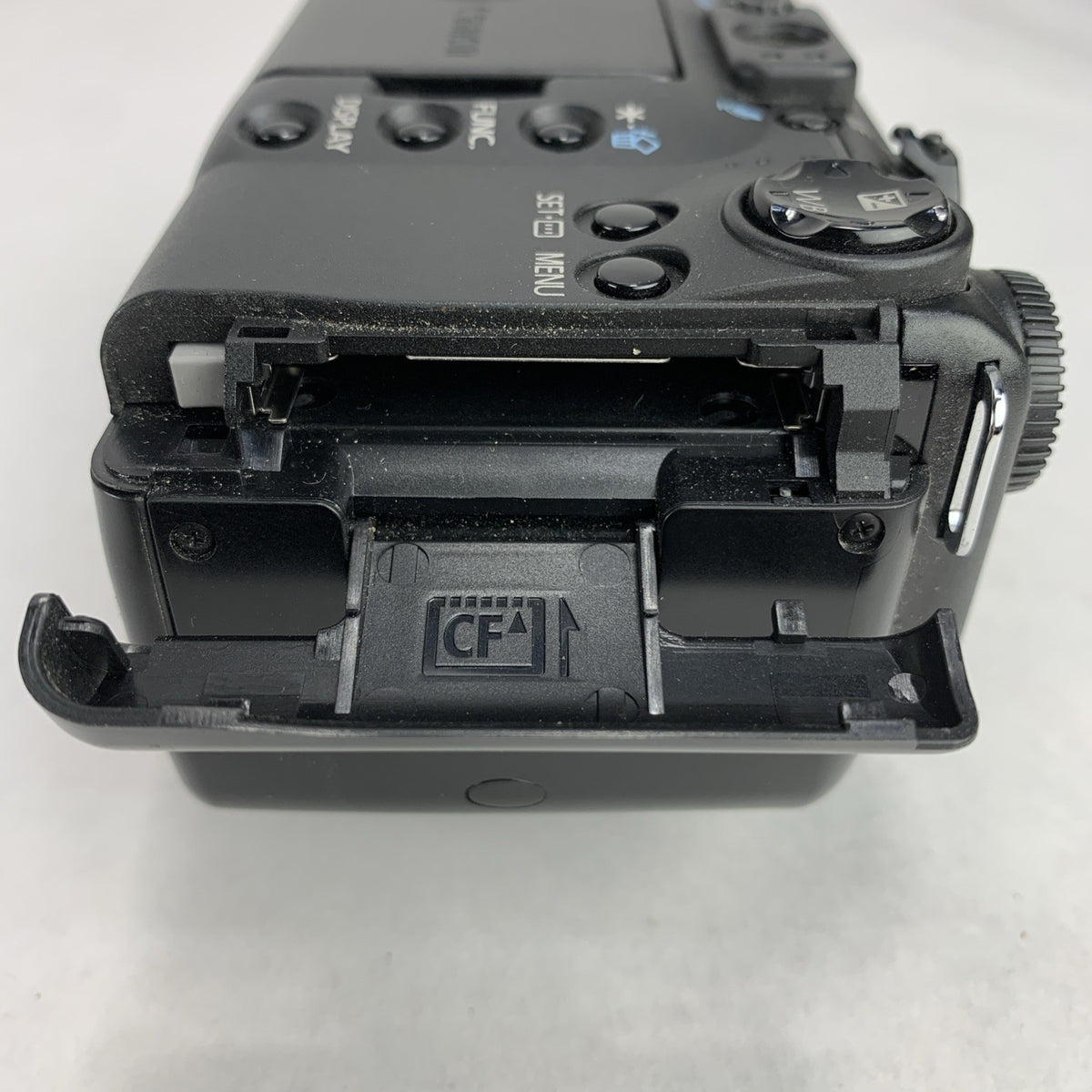 Canon PowerShot 5.0 Mega Pixel Digital Camera G5 PC1049 - No Battery  - Parts4