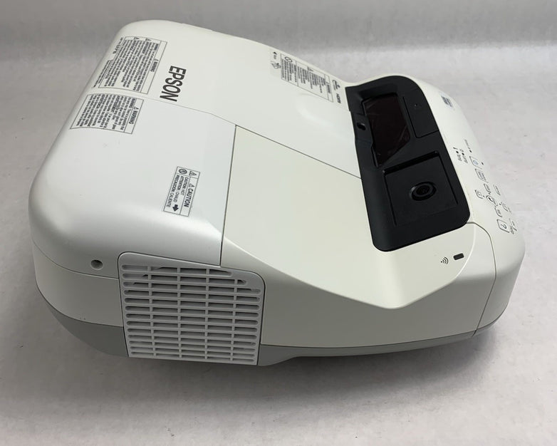 Epson H599A BrightLink 595Wi LCD Lamp Projector 38 Lamp Hours No Remote