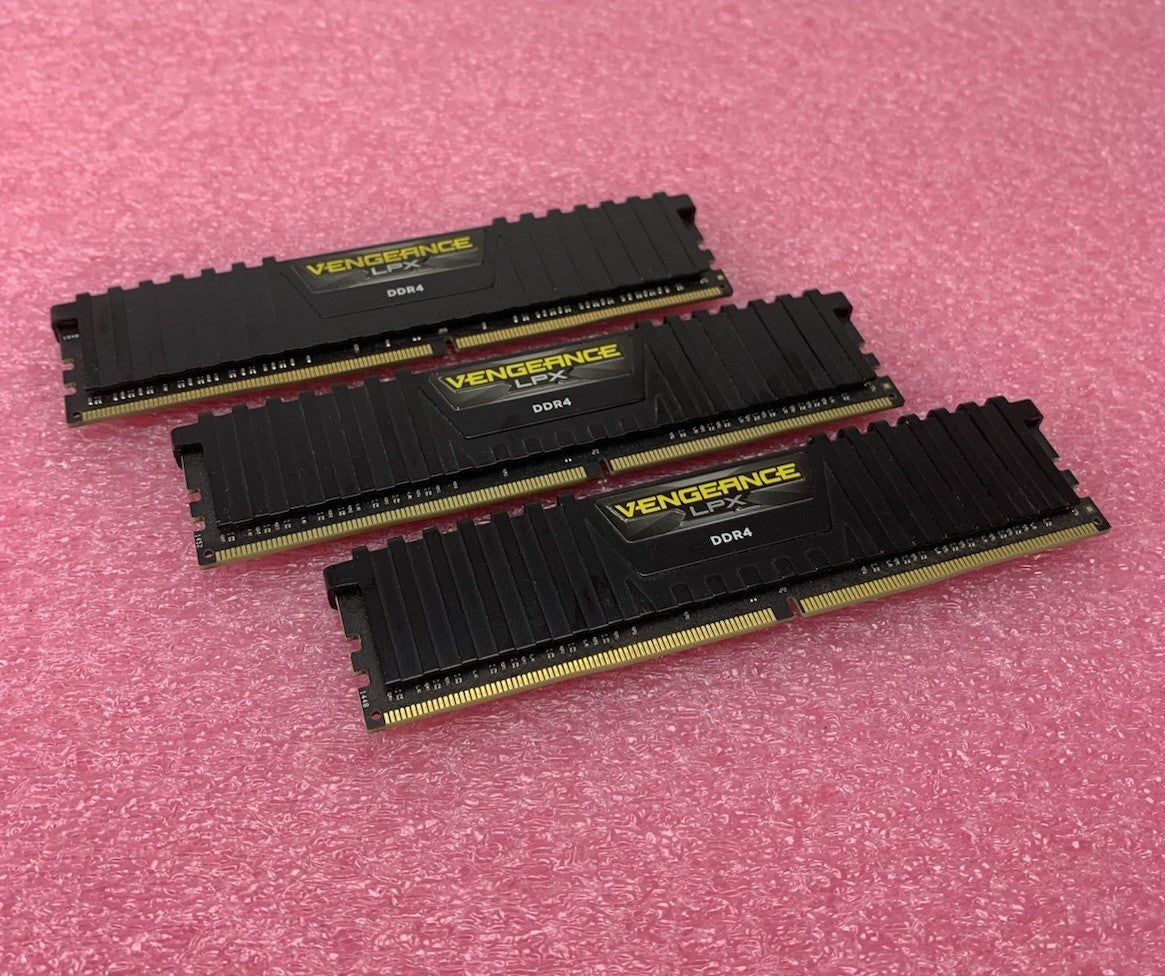 Corsair Vengeance LPX (3x4GB) CMK16GX4M4A2666C16 DDR4-2666 RAM (Lot of 3)0