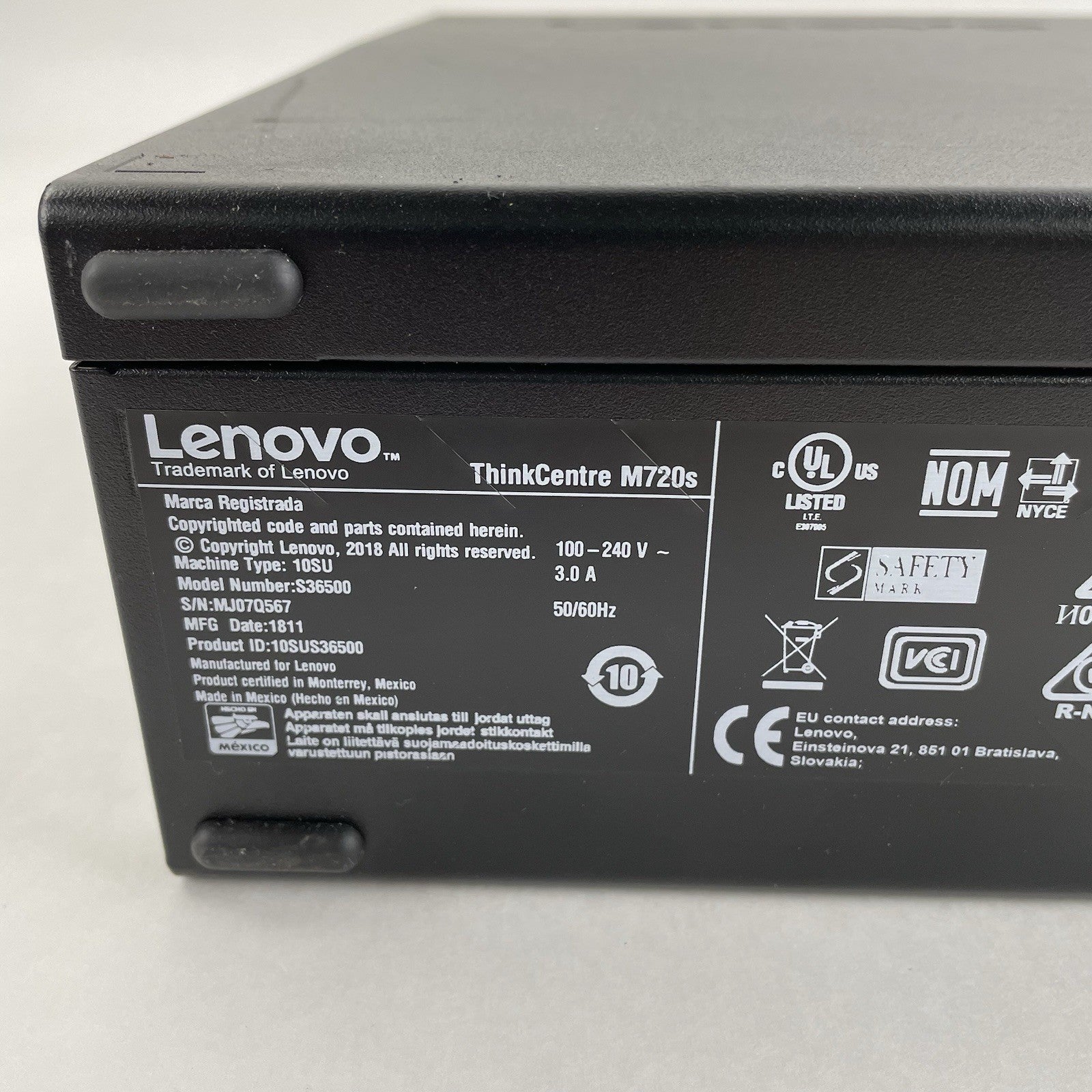 Lenovo ThinkCentre M720s SFF i5-8500 3.00 GHz 8 GB RAM No HDD/OS9