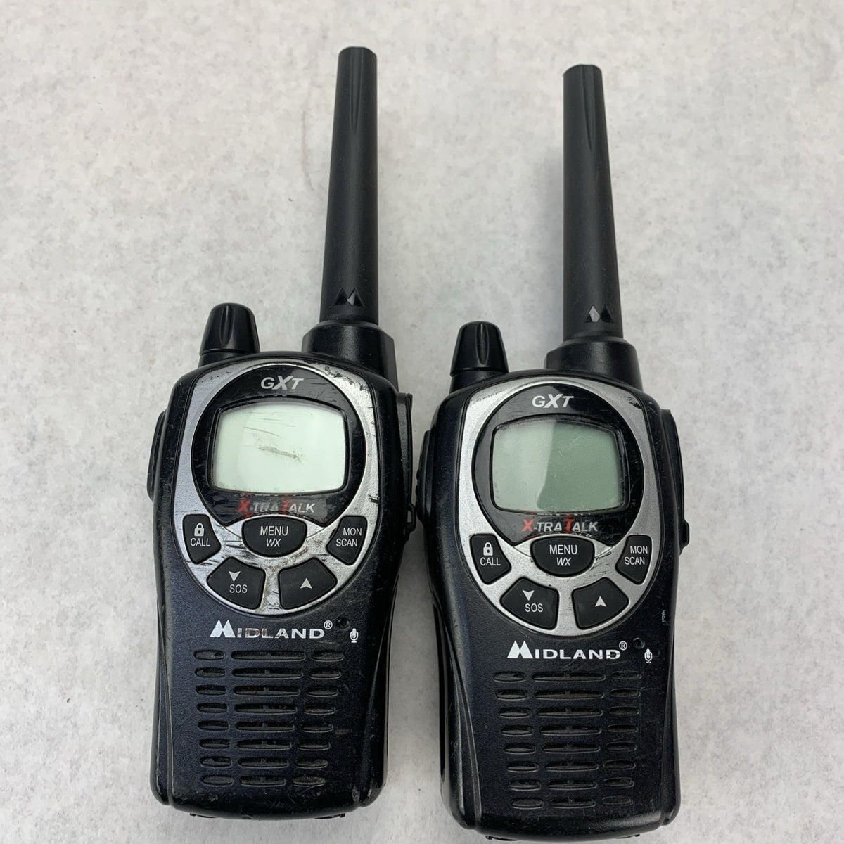 Midland GXT1000 GMRS 2-Way Radio Set of 2 Charge base Car Adapter - No Batteries3