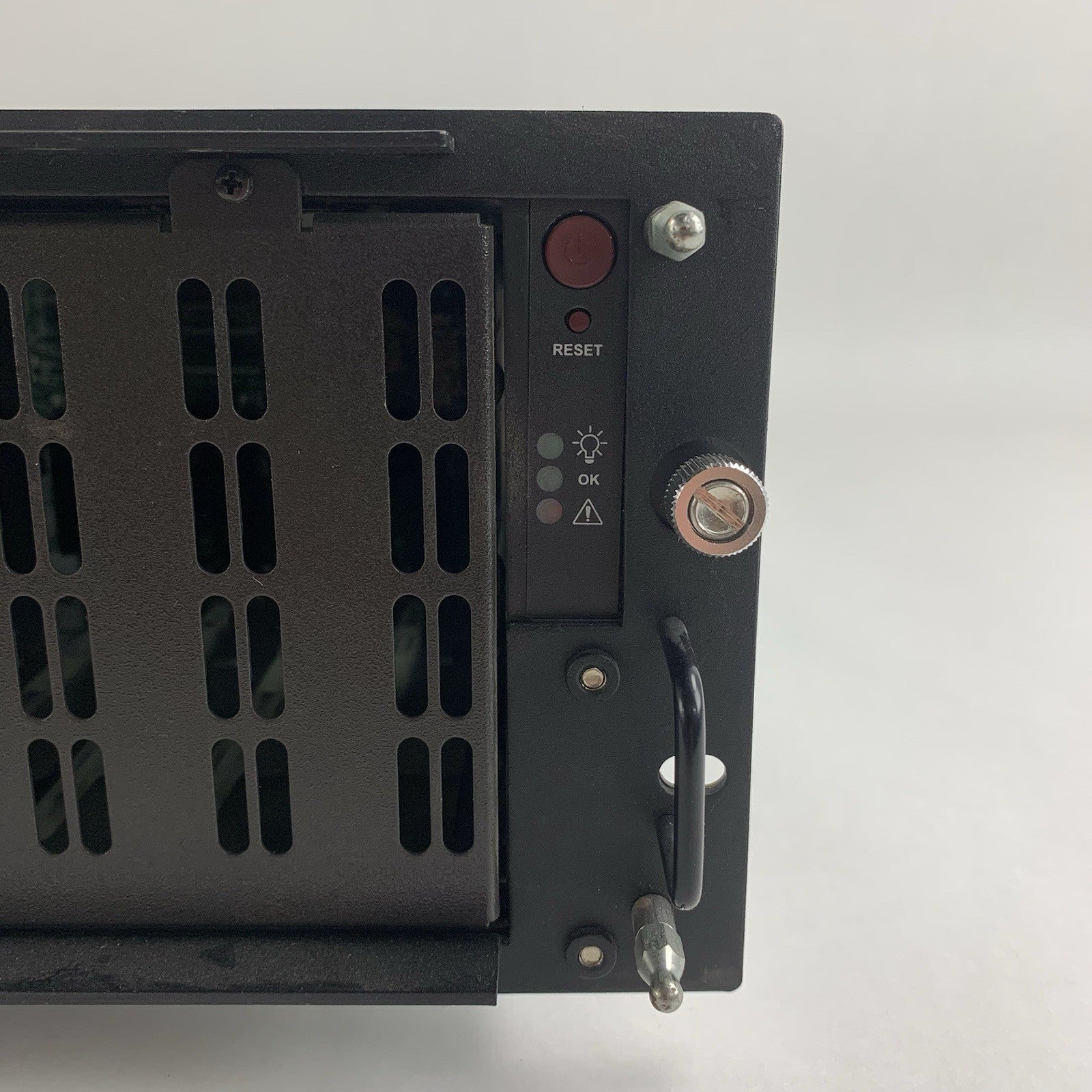 Data Domain DD510 S5000PSL Array 1x Intel Xeon 5110 1.6GHz 4GB RAM No OS/HDD6
