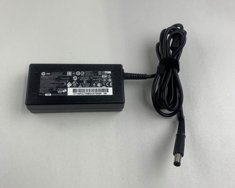 Lot of 4 HP TPC-CA58 AC Adapter 19.5V 3.33A 65W - No Power Supply