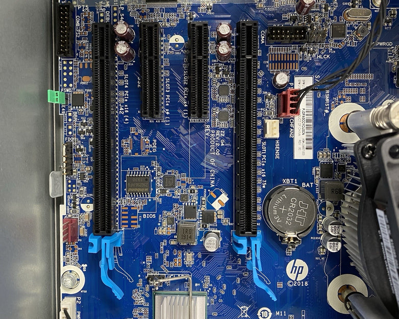 HP Z2 Tower G4 Workstation MT Intel Core i7-9700 3GHz 32GB RAM No HDD No OS