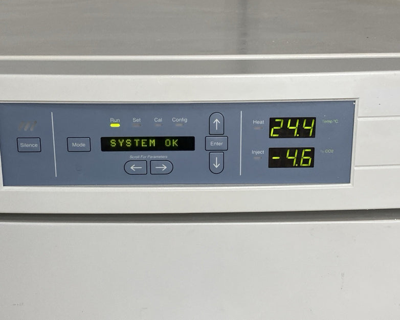 Thermo Fisher Scientific 3110 Forma Series II Water Jacketed CO2 Incubator