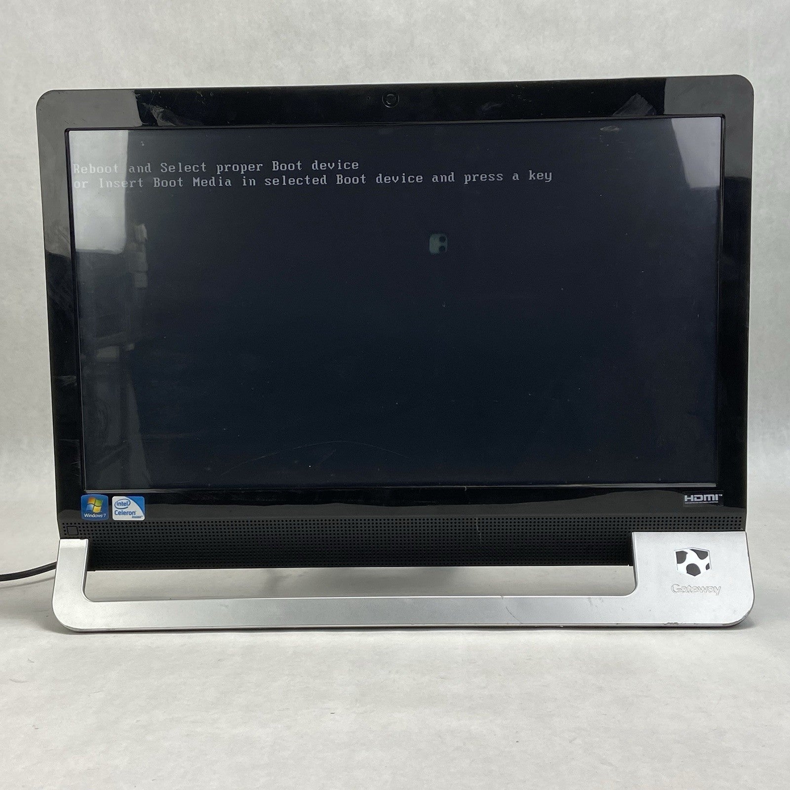 Gateway ZX4971 AIO Celeron G530 2.4GHz 4GB RAM No HDD No OS1