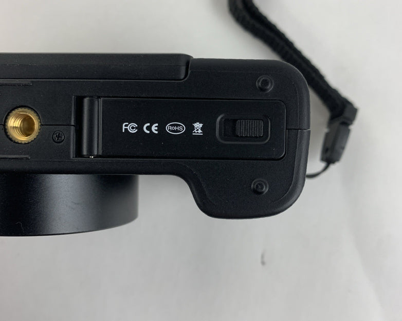 CMOS DC101L Camera Digital Zoom - No SD Card - No Battery - Tested