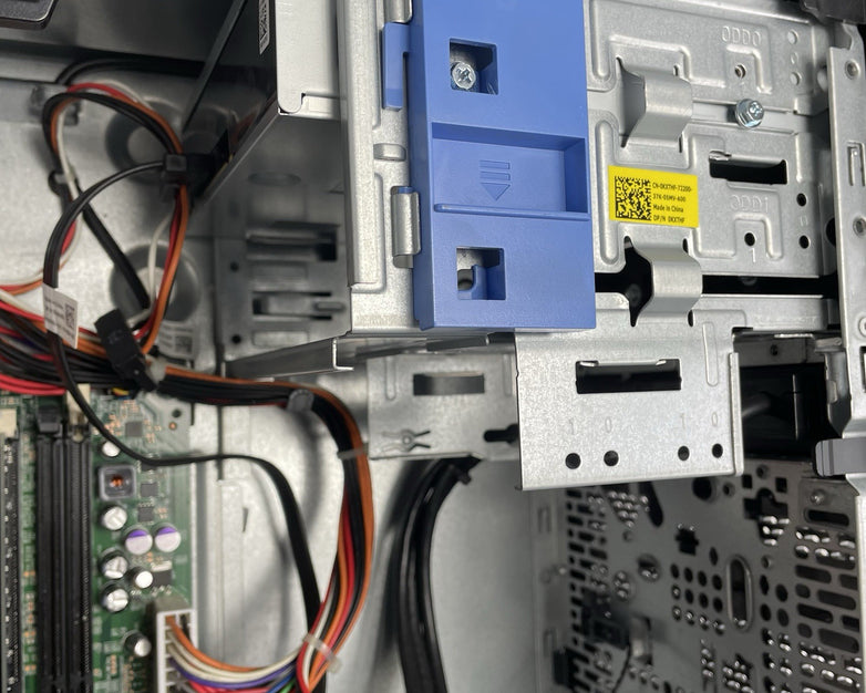 Dell Optiplex 7010 MT Intel Core i7-3770 3.40 GHz 4 GB Ram No HDD No OS