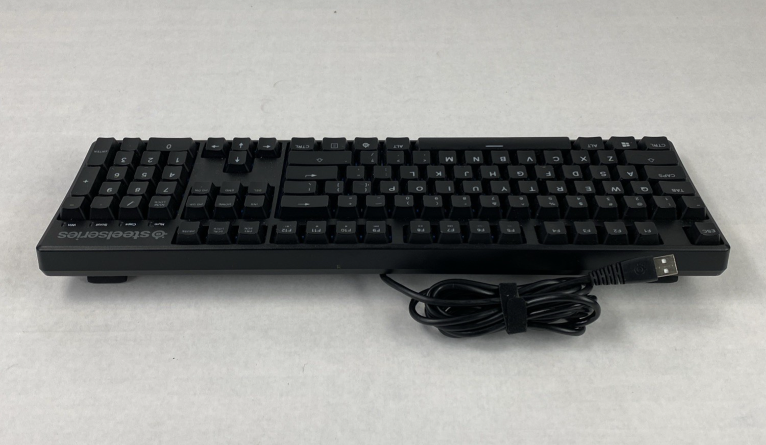 SteelSeries Apex M400 KB-00005 USB Wired Gaming Keyboard Tested