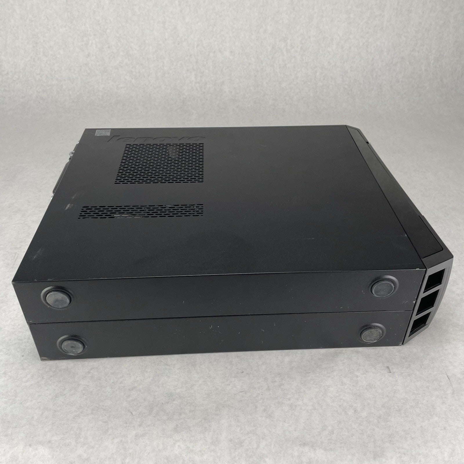 Lenovo IdeaCentre 300s-11IBR SFF Pentium J3710 1.6 GHz 4 GB Ram No HDD No OS