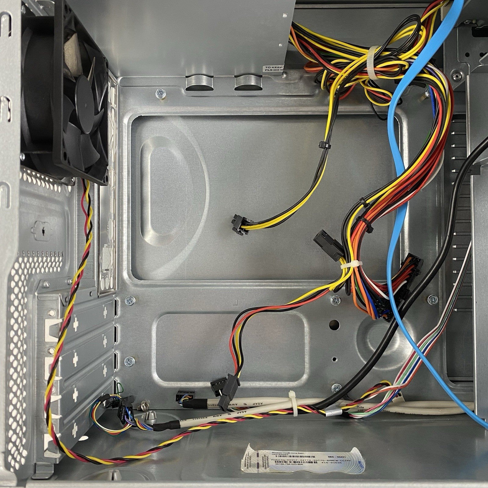 Foxconn TLM436 Mid ATX Computer Case with 300W Power Supply