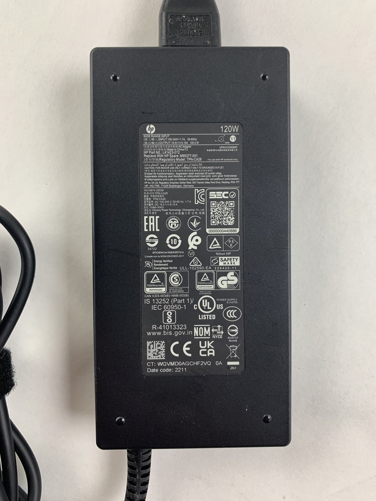 HP TPN-CA28 AC Charger 120v 19.5 V 6.15A L4123-012