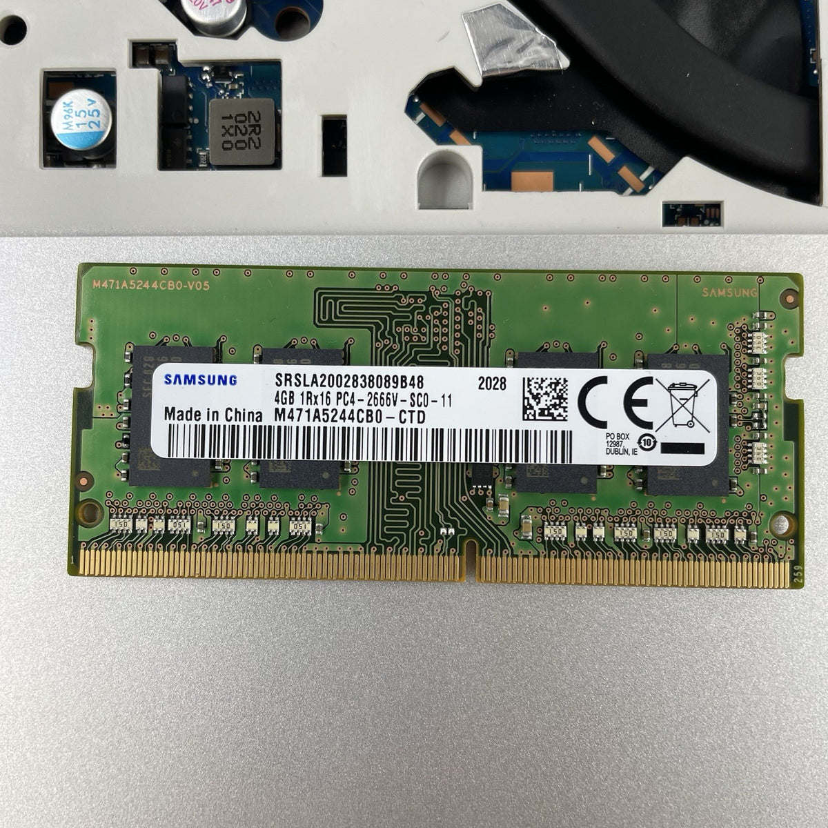 HP mt21 14" Celeron 3867U 1.80 GHz 4 GB RAM No SSD/OS/AC/Batt19