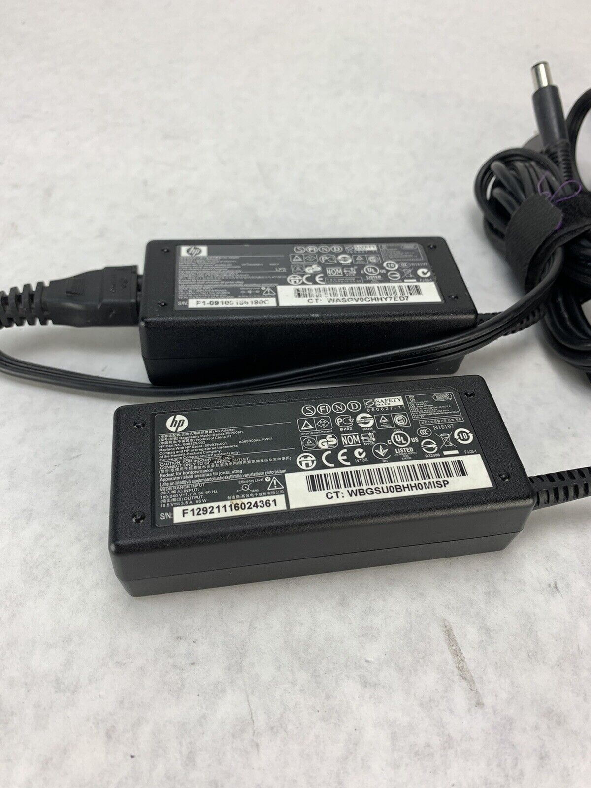Lot 2 Genuine HP Laptop AC Adapter 380467-003 402018-001 18.5V 3.5A 65W PPP009H