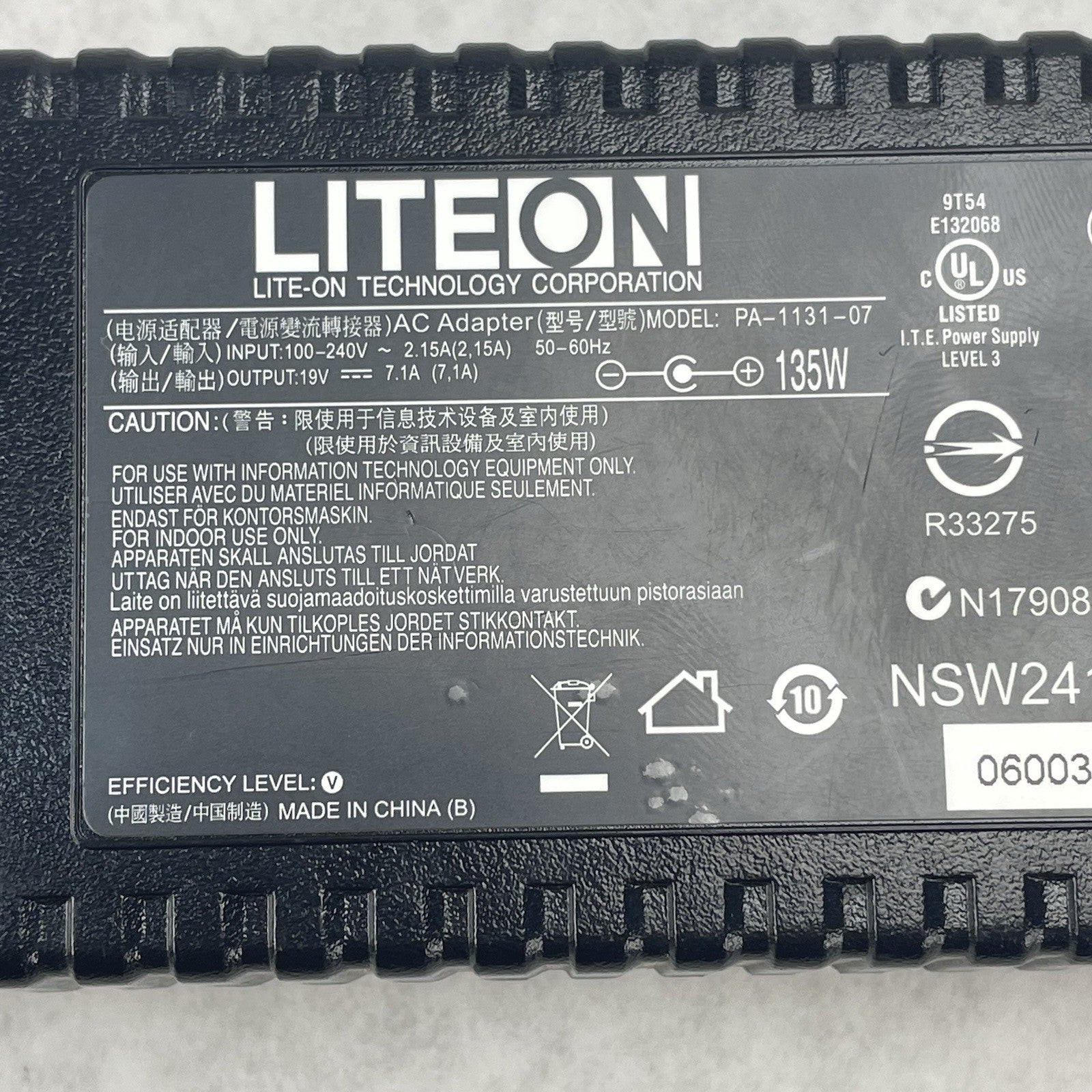 LiteOn  PA-1131-07 19v 6.3a AC Adapter5
