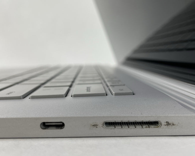 Microsoft Surface Book 2 13.3" i7-8650U 1.90 GHz 8 GB RAM 256 GB SSD Win11