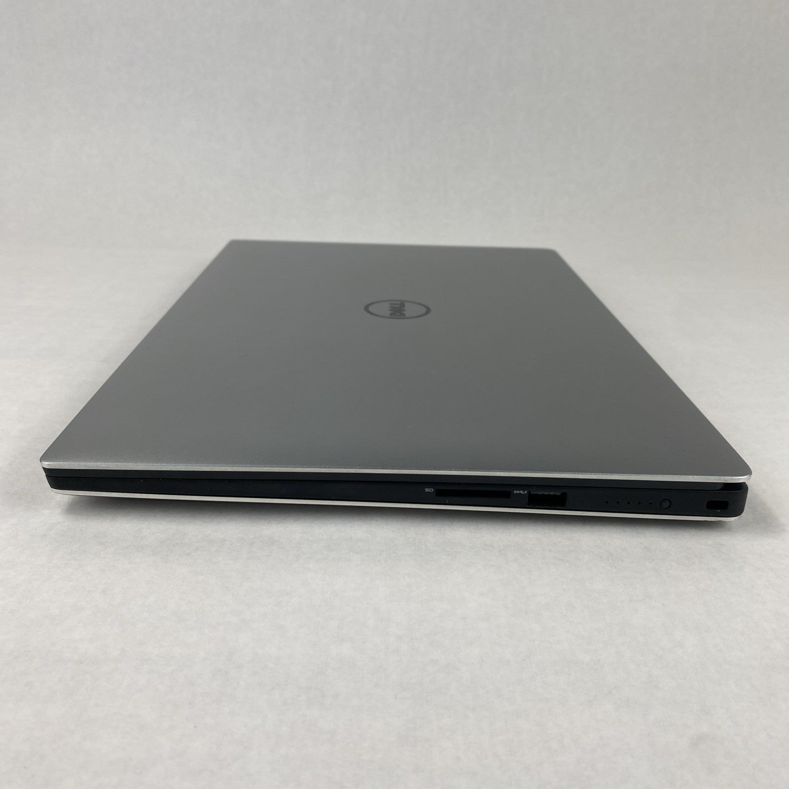 Dell Precision 5510 Core i7-6820HQ 2.70 GHz 8 GB RAM 15.6" No Battery No HDD/OS