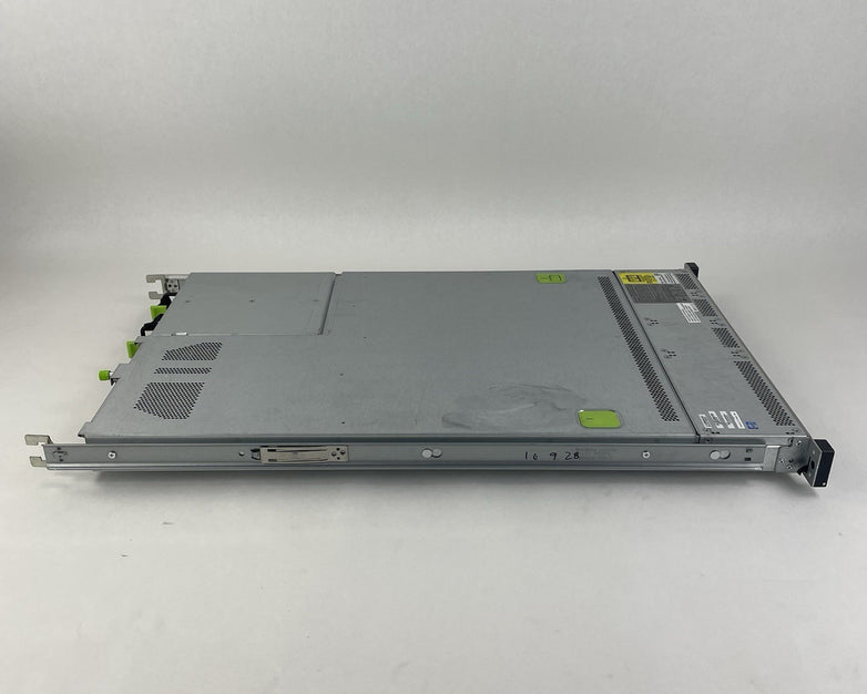 Cisco UCSC-C220-M3S 2x Xenon XS-2643 3.3GHz 32GB Ram - Tested