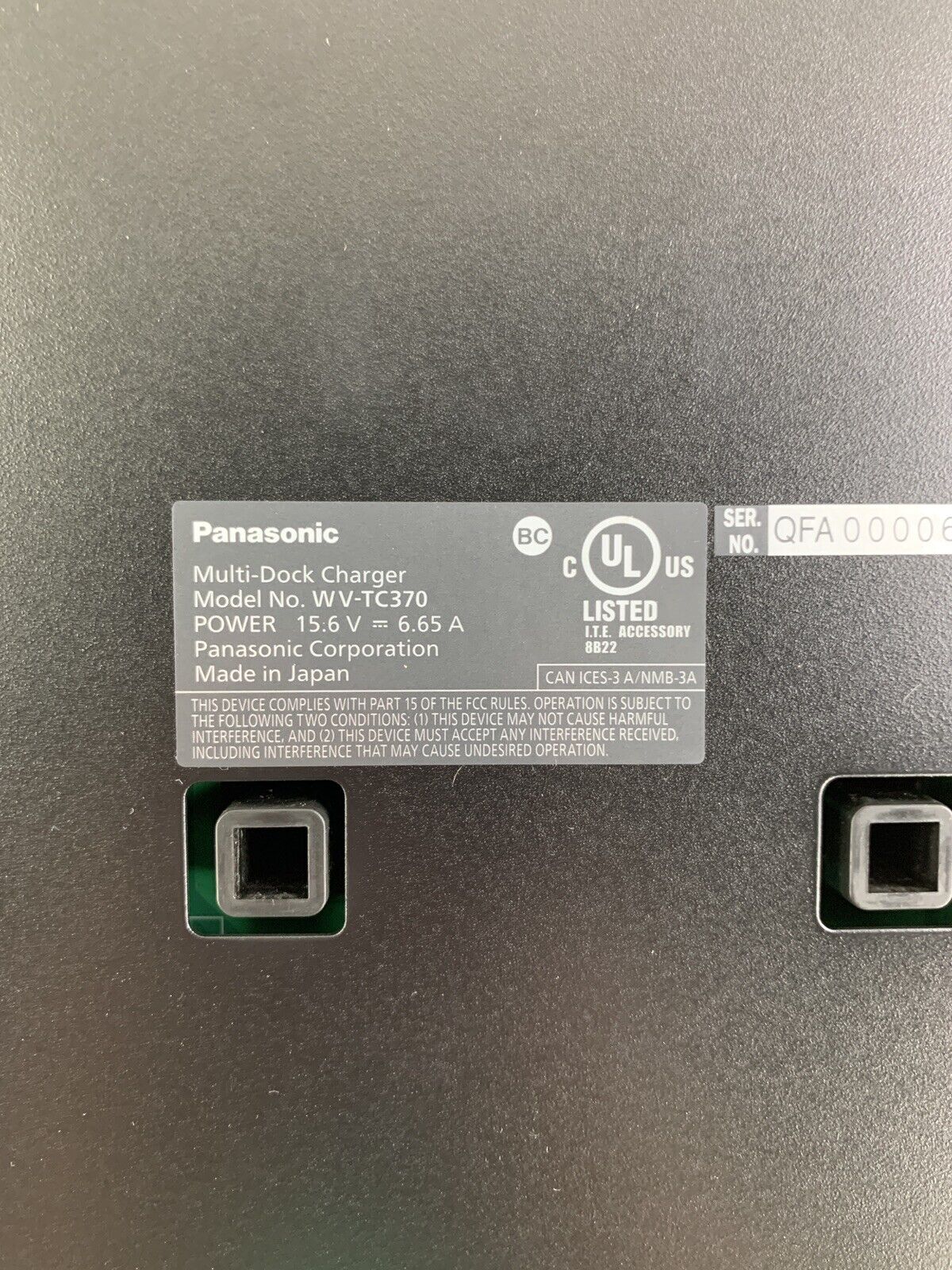 Panasonic WV-TC370 8-Bay Multi Charger Power Tested No Power Supply