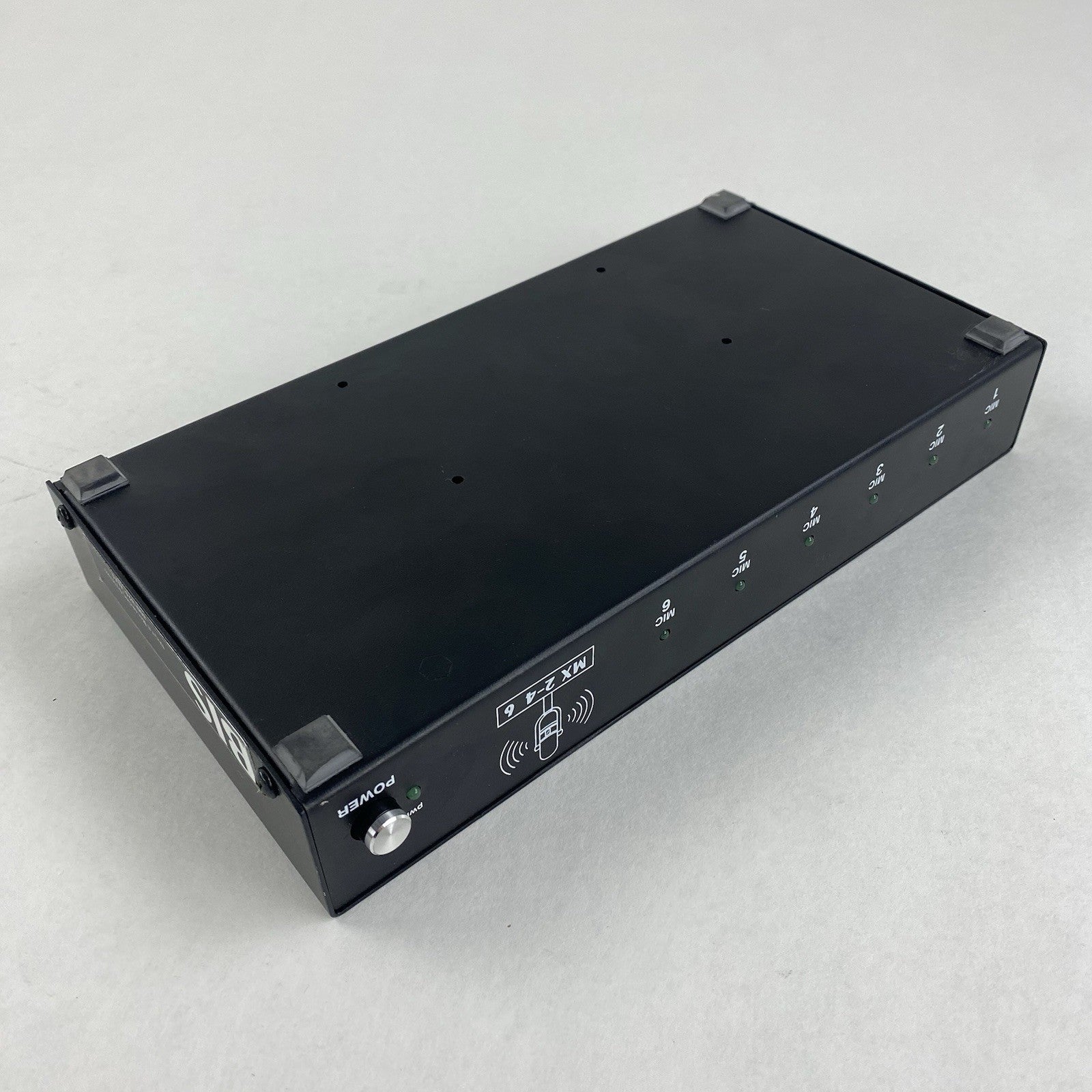 BIS MX 2-4 6 Input Audio Mixer No AC Adapter Untested